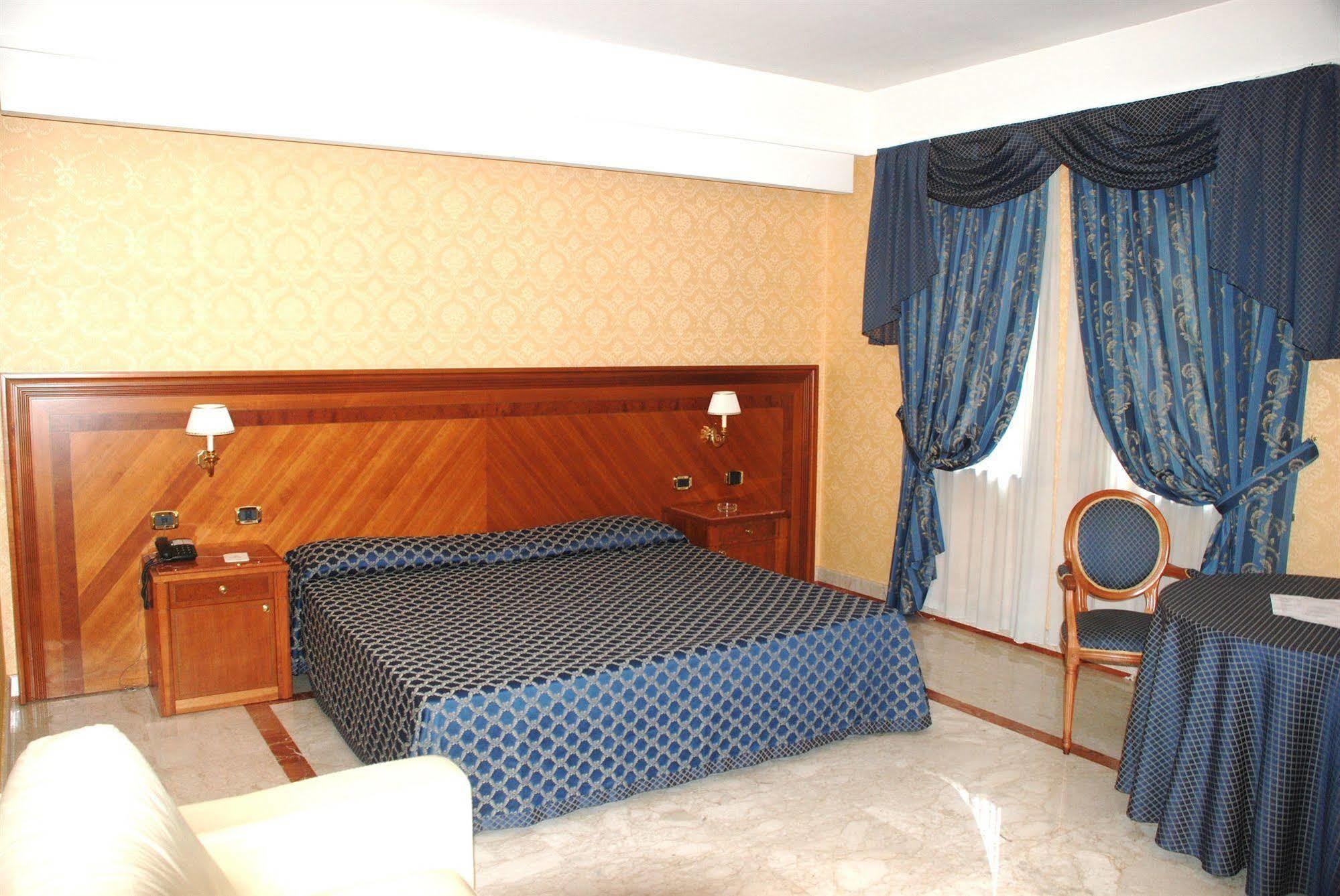 Giulia Ocean Club Hotel 4*