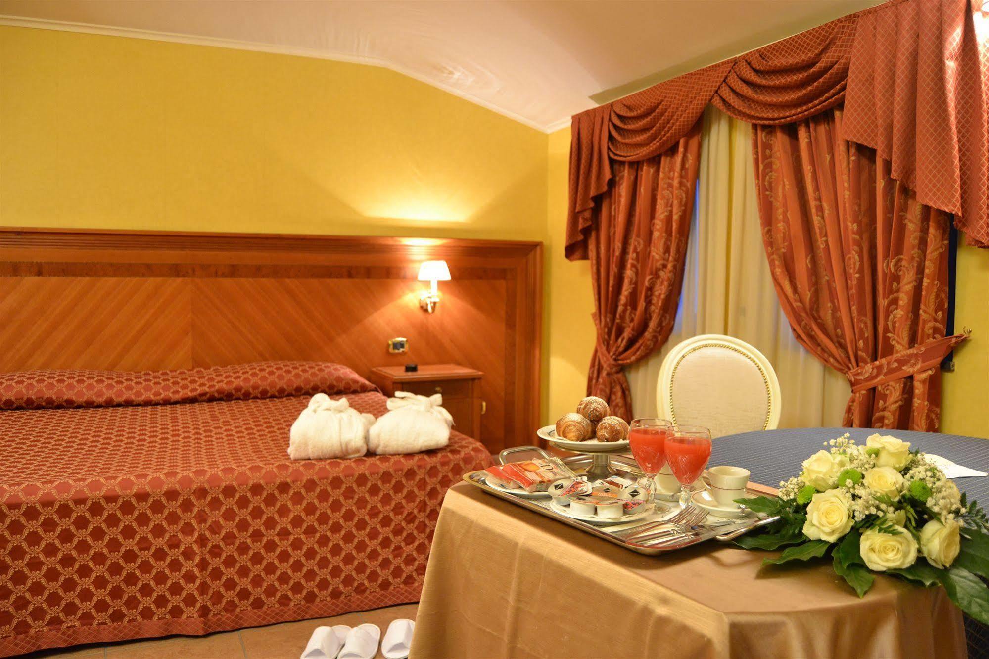 Giulia Ocean Club Hotel 4*