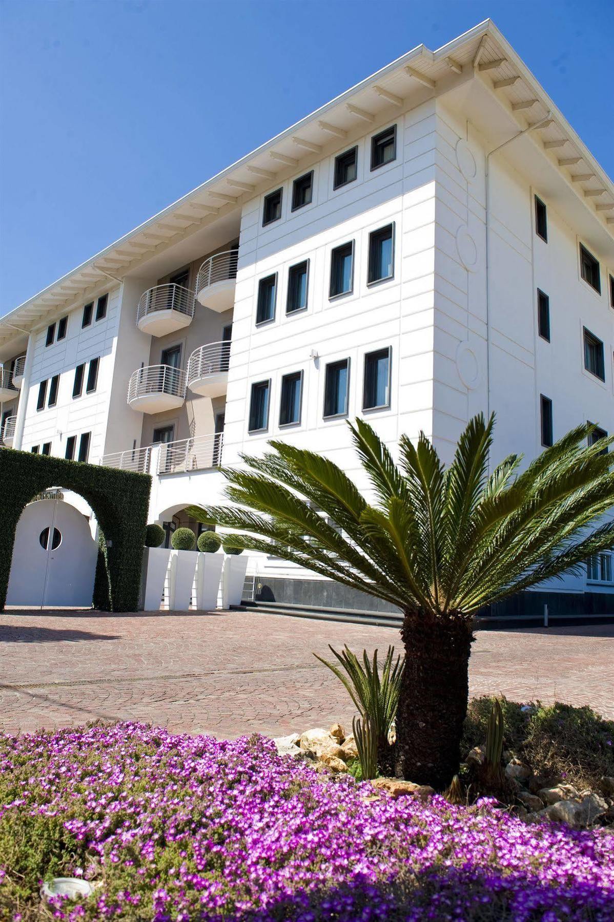 Giulia Ocean Club Hotel 4*